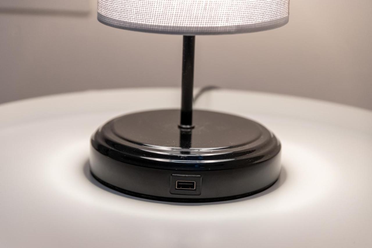 City Centre Apartment - 10 Minutes To Duomo - Free Wifi E Netflix ミラノ エクステリア 写真